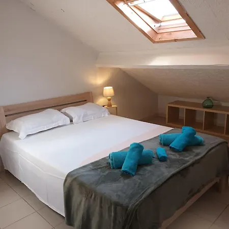 Modern In Saint-nicolas, 35m², View, Parking * Ans