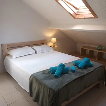 Modern In Saint-nicolas, 35m², View, Parking Daire Ans